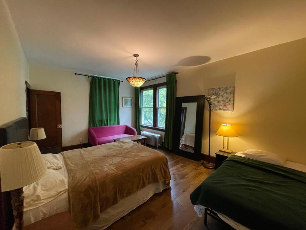 Family Guest House نيوآرك المظهر الخارجي الصورة