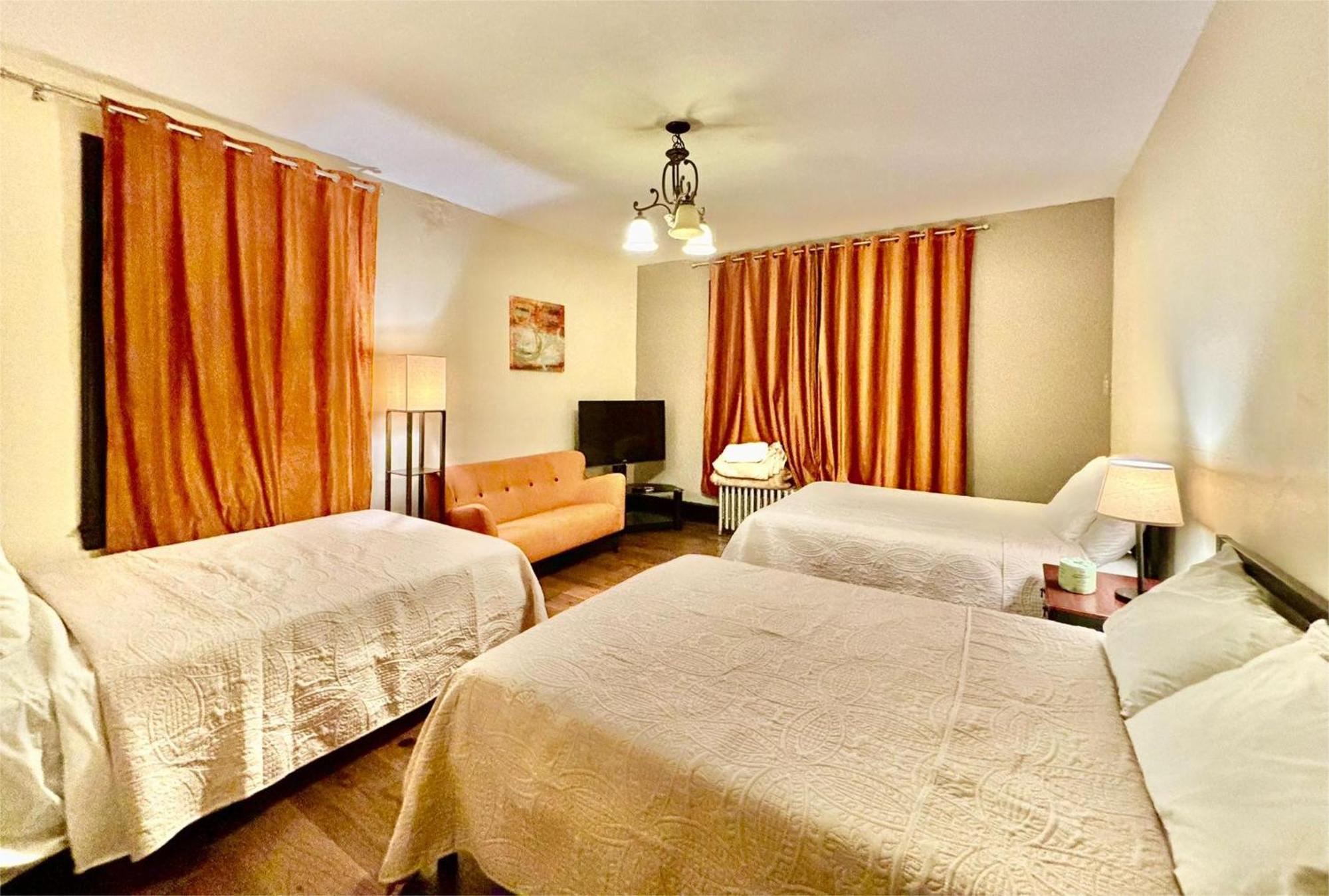 Family Guest House نيوآرك المظهر الخارجي الصورة